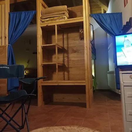 Da Moura Maus de Salas