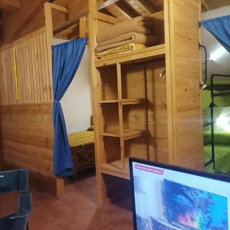 Da Moura Auberge de jeunesse Maus de Salas