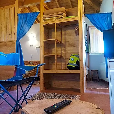 Da Moura Hostal