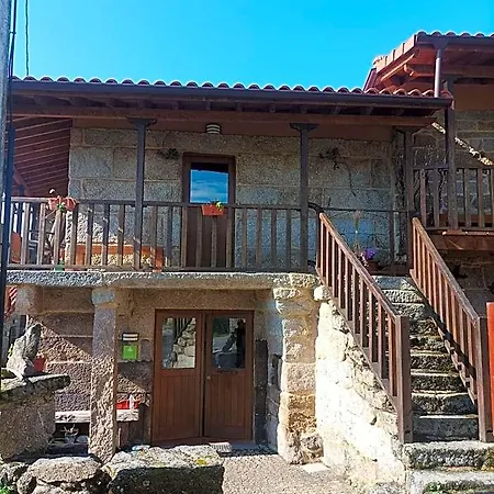 Hostel Da Moura *