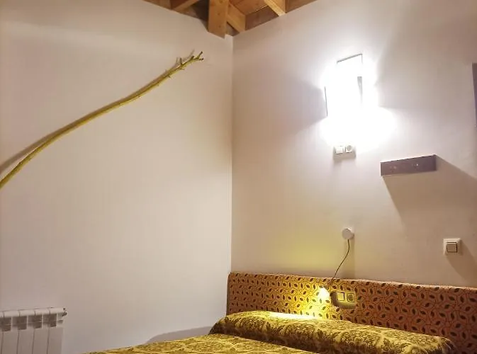 Da Moura Маус-де-Салас